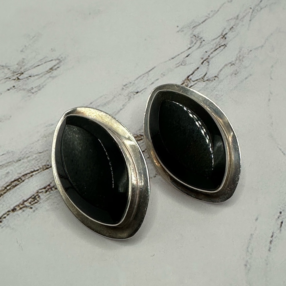 Taxco Elegant Black Onyx and Silver Earrings